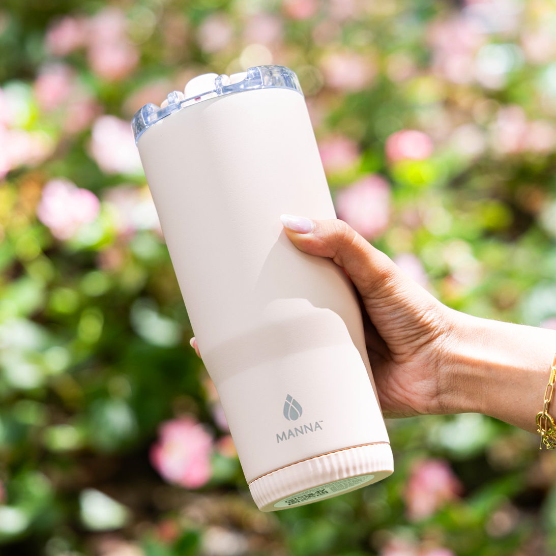 30-oz-groove-tumbler-f4 Core_Home_Manna_Lifestyle_AUG_13-11.png